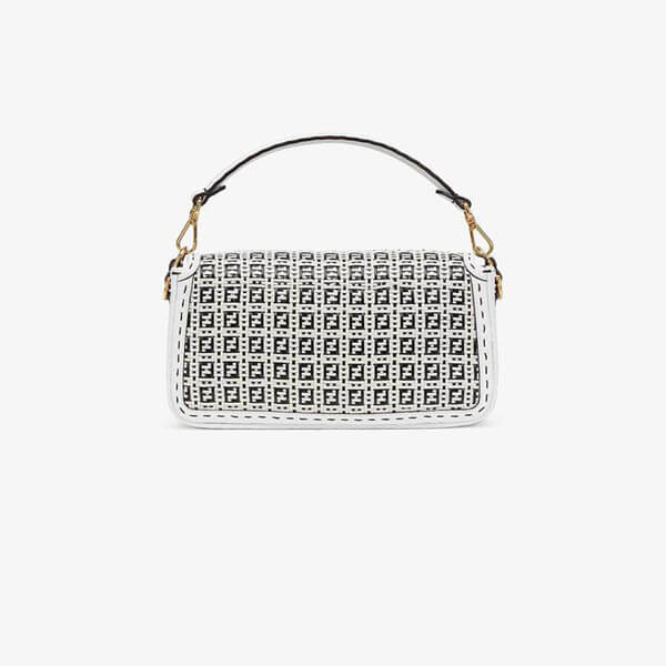 フェンディ*新作*FFモチーフ バゲット レザーブレード バッグ 8BR600AF2YF1DUH